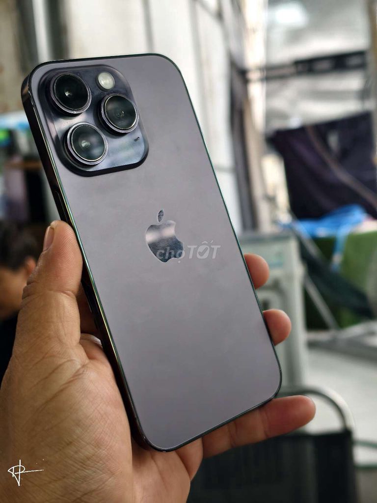 Apple iPhone 14 Pro 256GB Tím đã thay màn. Mua bán Điện thoại tại Quận Bình Tân Tp Hồ Chí Minh được đăng bởi Thanh lý đồ cầm hết hạn hình 1