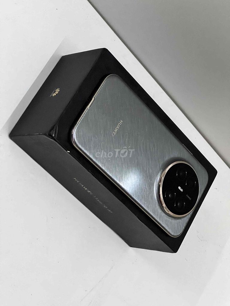 Huawei Mate 70 Air Xám đá viền vàng 512GB. Mua bán Điện thoại tại Quận 6 Tp Hồ Chí Minh được đăng bởi Đinh Trọng Hòa hình 1