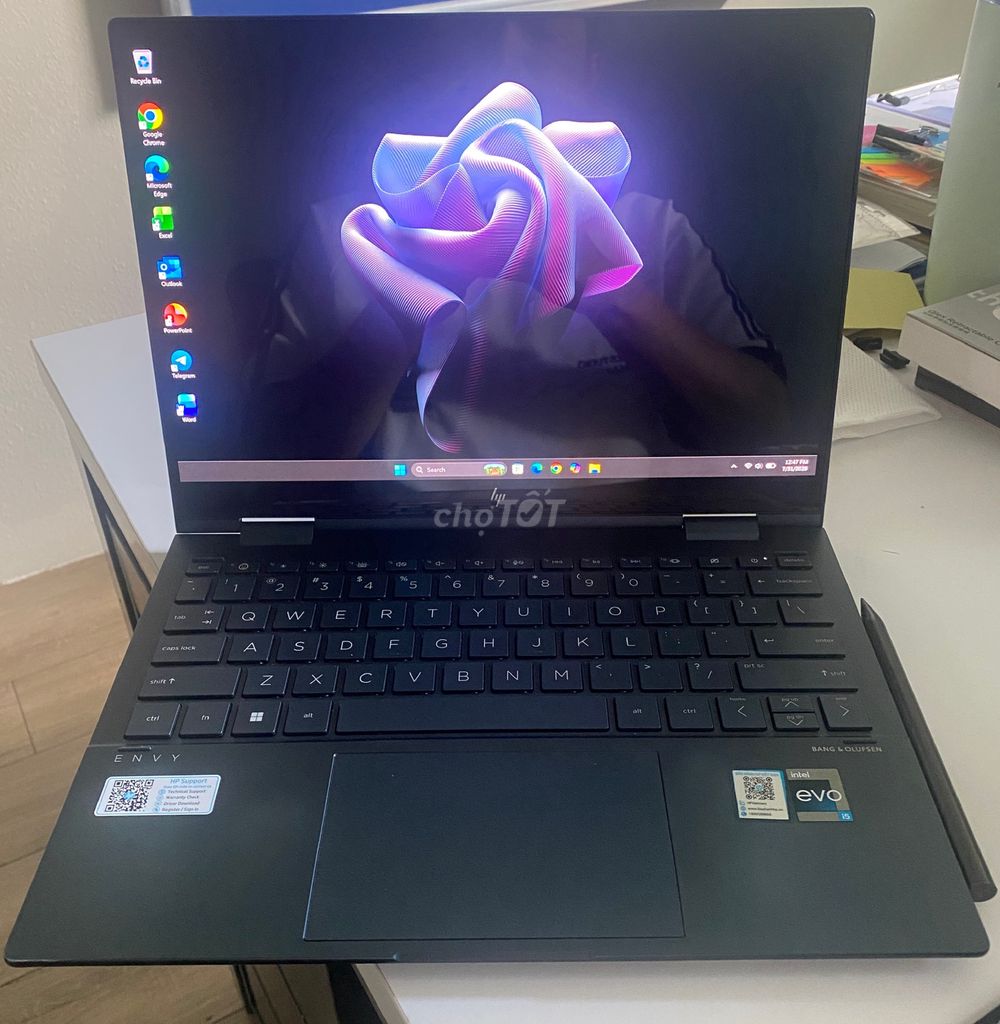 Laptop HP Envy X360 13 i5-1230U 16GB/512GB OLED