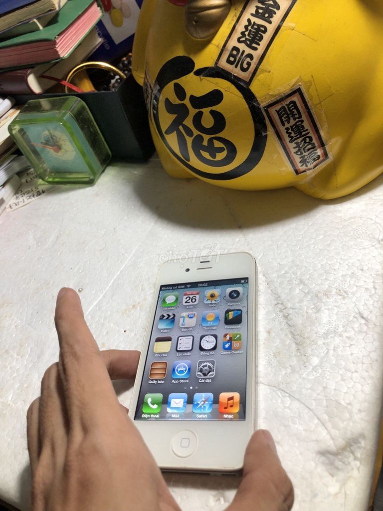 CHỈ BÁN SHIP  LƯU Ý GIÙM  4s 16GB. Mua bán Điện thoại tại Quận Gò Vấp Tp Hồ Chí Minh được đăng bởi Bông Cải Đà Lạt hình 1