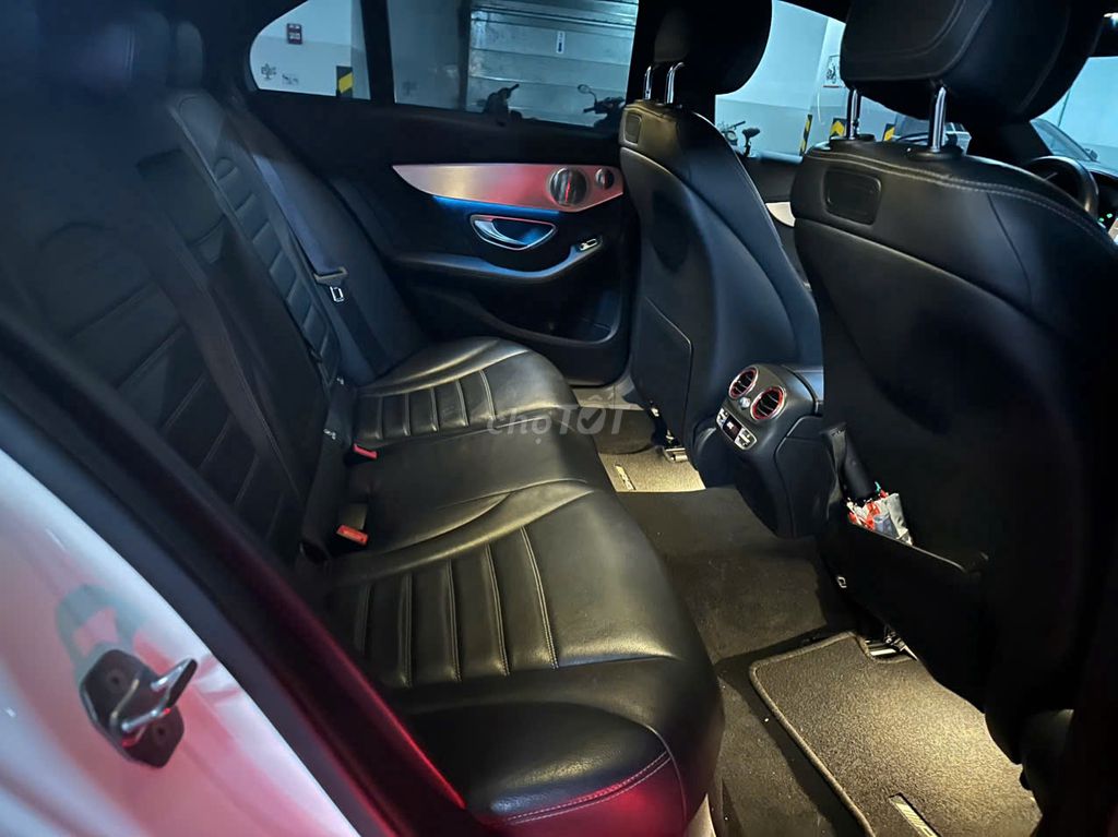 Mercedes Benz C Class 2017 C300 AMG - 140000 km. Mua bán Ô tô tại Thành phố Thủ Đức Tp Hồ Chí Minh được đăng bởi Nguyễn Anh Tuấn hình 12