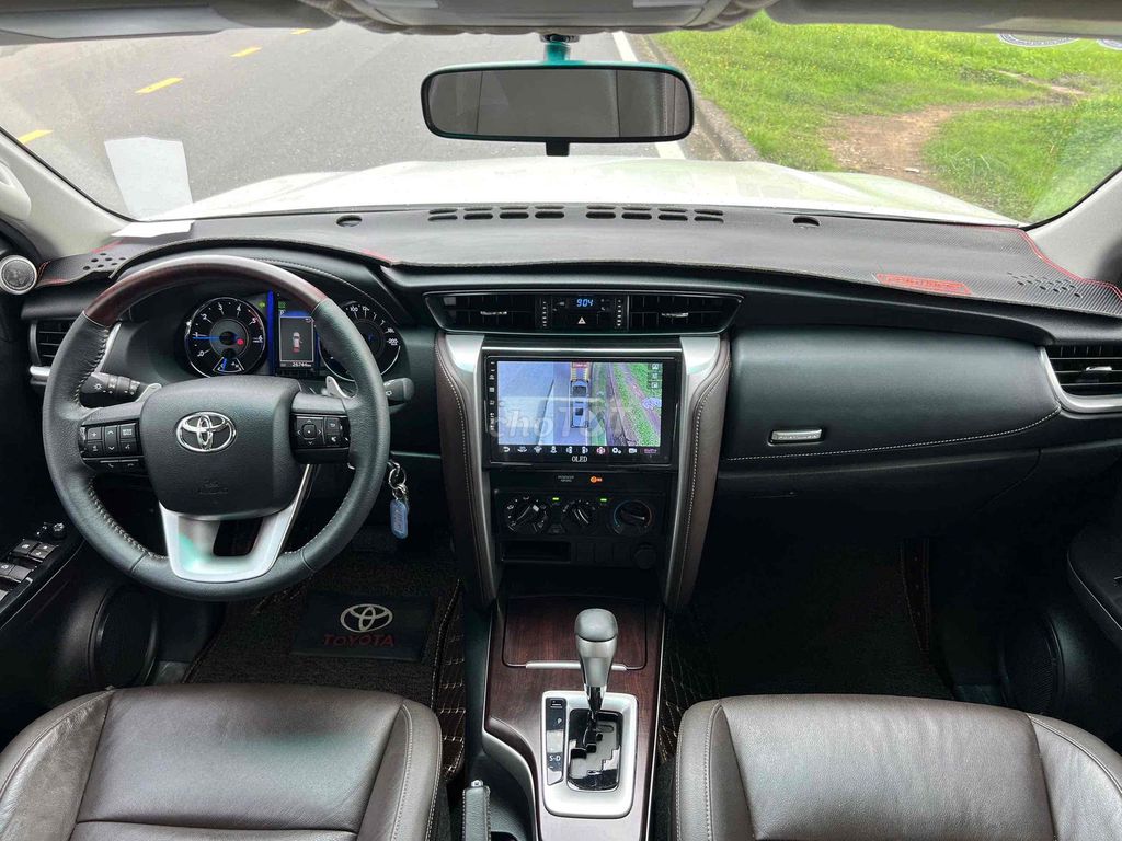 Fortuner Máy Dầu 2020 - Siêu Lướt 26,000km. Mua bán Ô tô tại Quận Gò Vấp Tp Hồ Chí Minh được đăng bởi Lộc Xe Cũ Toyota Đông Sài Gòn Nguyễn Văn Lượng hình 6