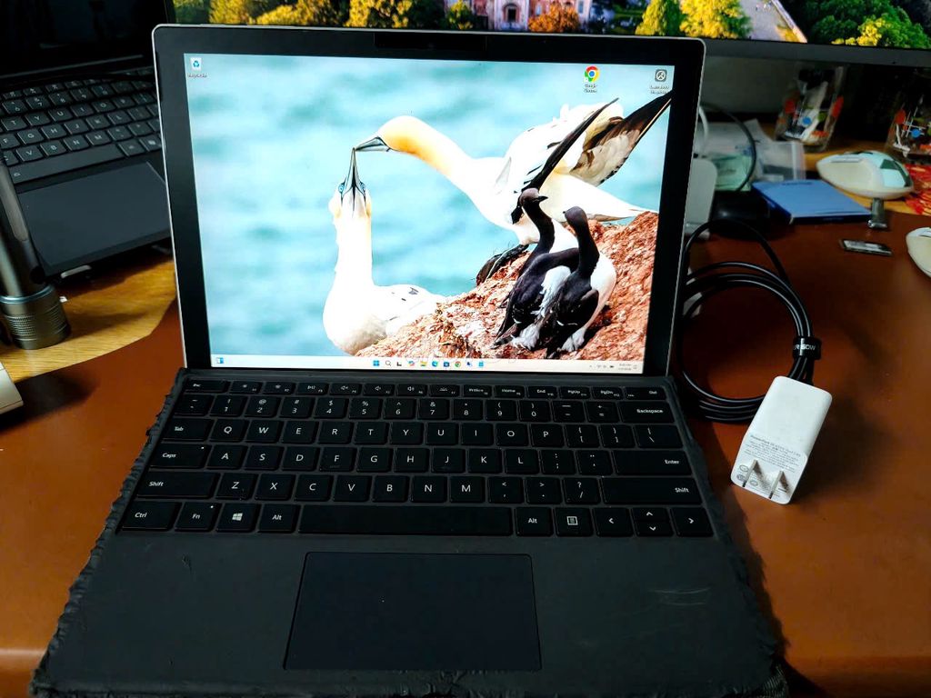 Microsoft Surface Pro 7 i5 8GB/128GB. Mua bán Laptop tại Quận 4 Tp Hồ Chí Minh được đăng bởi Thành Nguyễn hình 1