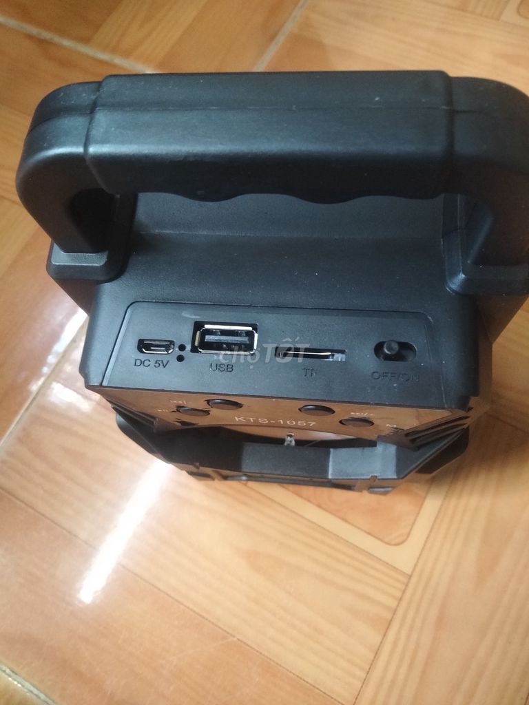 Chuyển nhượng loa nghe nhạc Bluetooth. Mua bán Tivi, Âm thanh tại Quận 7 Tp Hồ Chí Minh được đăng bởi Ngọc Nguyễn  hình 1
