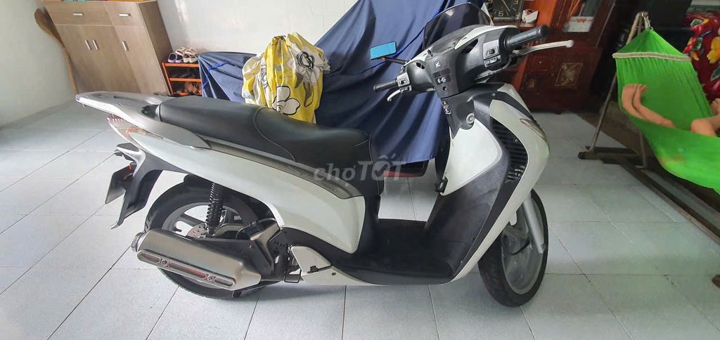 XE NHÀ DƯ DÙNG CẦN BÁN XE SH Ý SM 108. Mua bán Xe máy tại Huyện Nhà Bè Tp Hồ Chí Minh được đăng bởi nguyen van ti hình 3