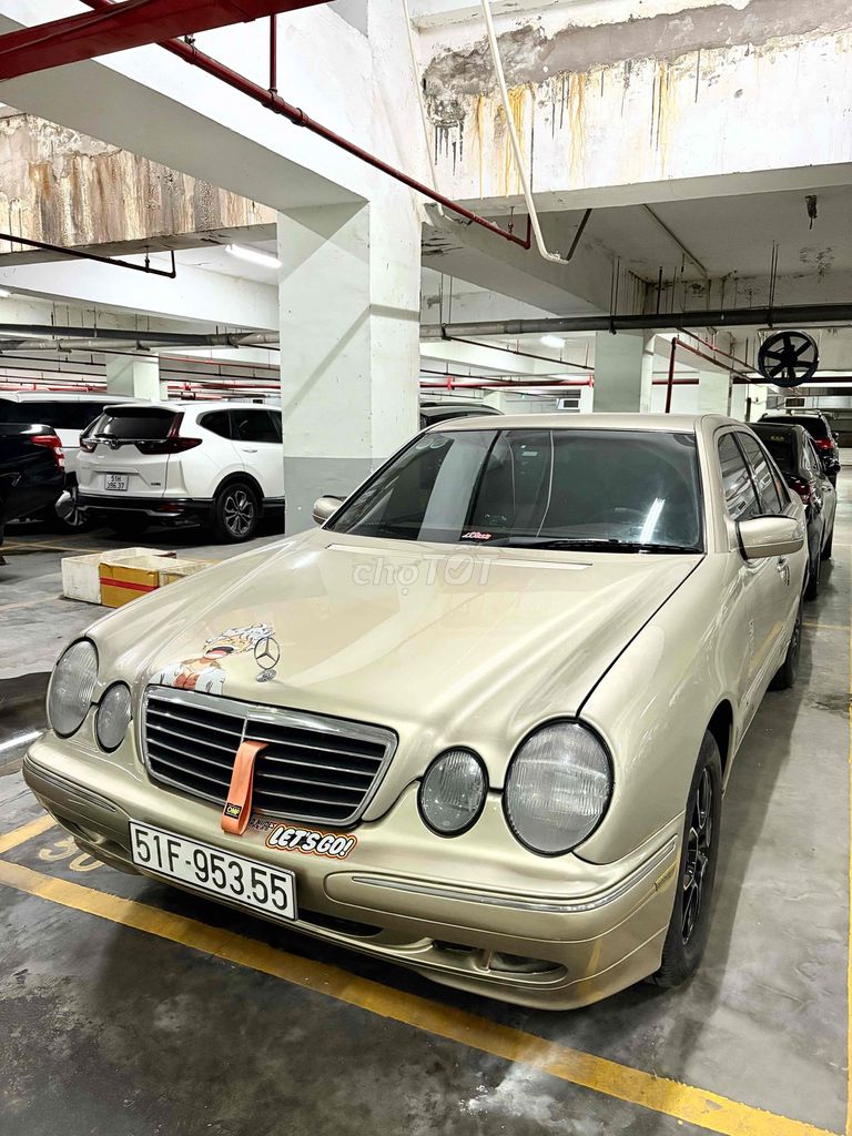 Mercedes Benz E240 W210 2001. Mua bán Ô tô tại Quận 8 Tp Hồ Chí Minh được đăng bởi Nguyễn Thế Dũng hình 2
