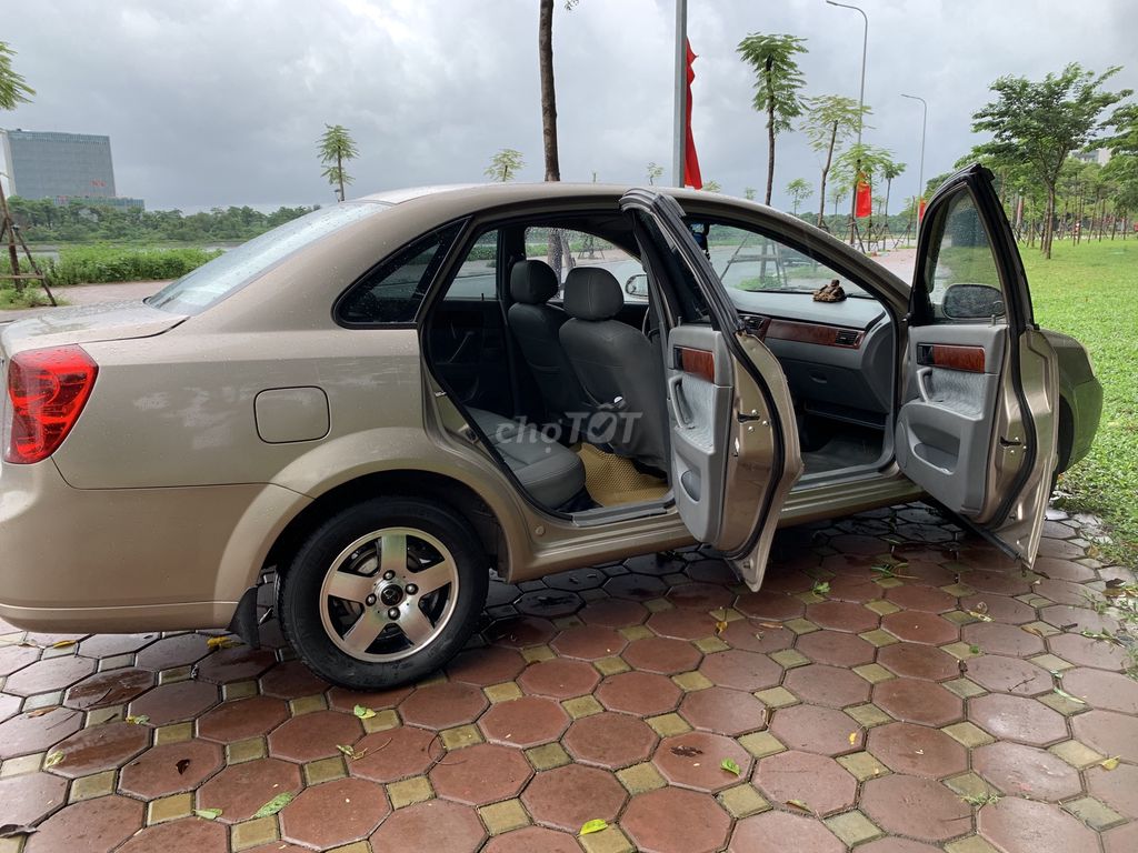 Daewoo Lacetti 2011 EX 1.6 MT - 100000 km. Mua bán Ô tô tại Quận Hoàng Mai Hà Nội được đăng bởi Anh Tú hình 5