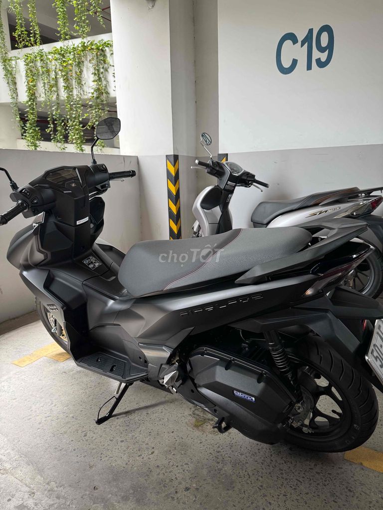 Air Blade 160 ABS, 08/2026, матовый черный, номера Хошимина, от собственника