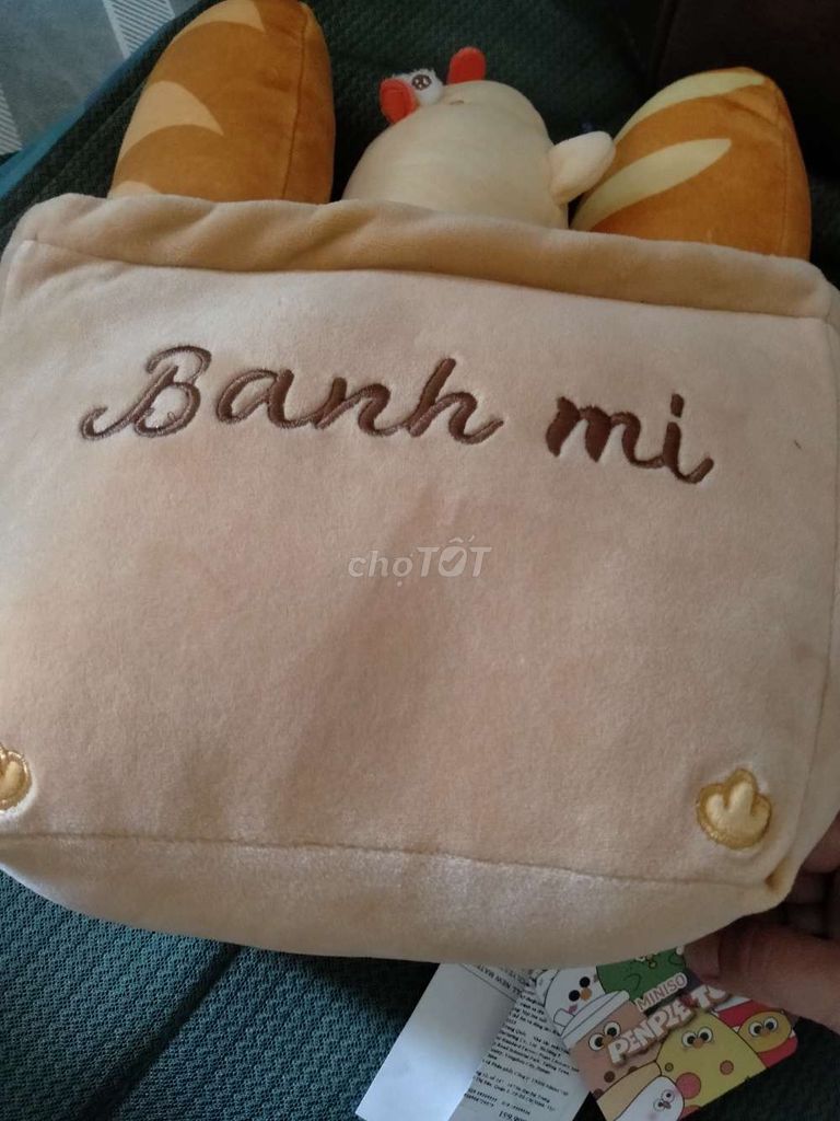 Gối ôm Miniso Bánh mì Vải bông. Mua bán Giường, chăn ga gối nệm tại Thành phố Tân An Long An được đăng bởi Mei Mei hình 1