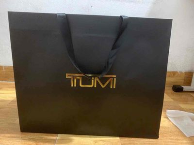 Tumi chính hãng. Mua bán Túi xách tại Huyện Đông Anh Hà Nội được đăng bởi Isaac 