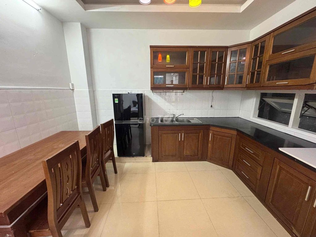 Аренда · 1 комн. · 35 м² · Quận Bình Thạnh, ул. Đường Nguyễn Hữu Cảnh