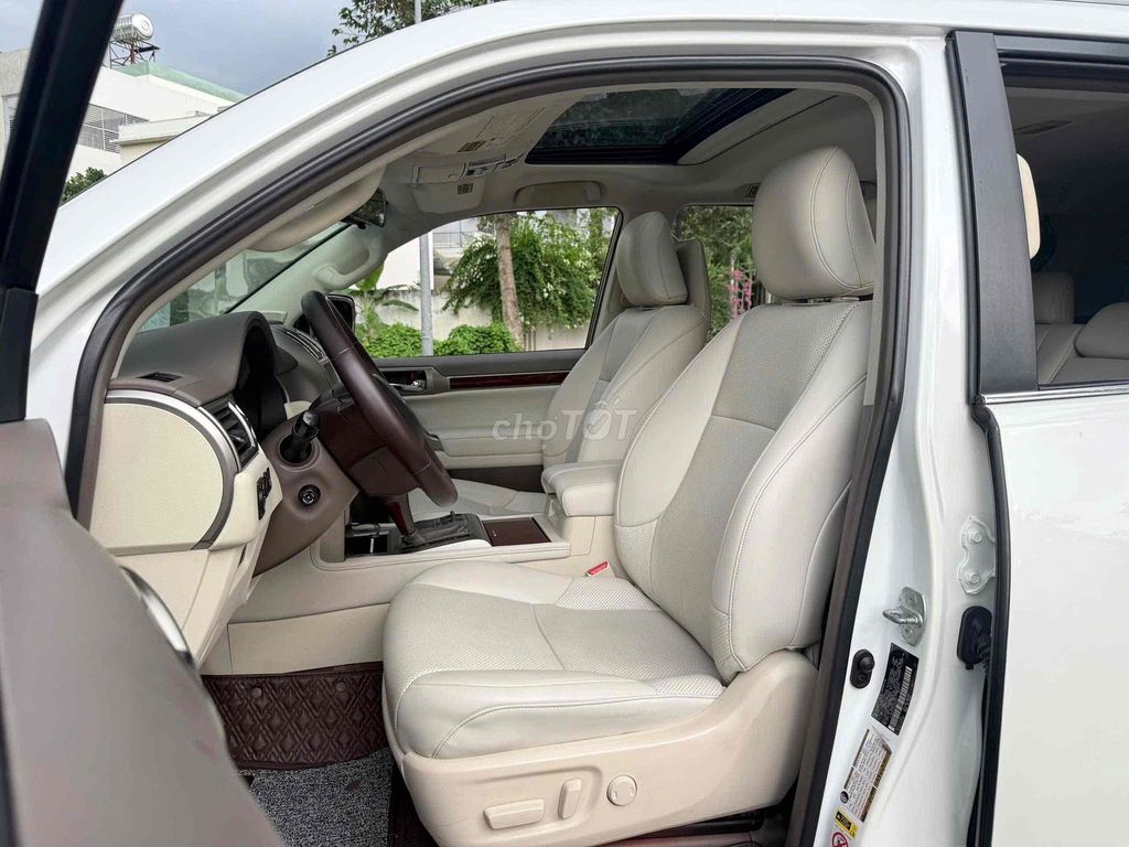 Lexus GX 460 up full model 2020 siêu mới rất đẹp. Mua bán Ô tô tại Thành phố Thủ Dầu Một Bình Dương được đăng bởi Dương Tuấn Anh hình 7