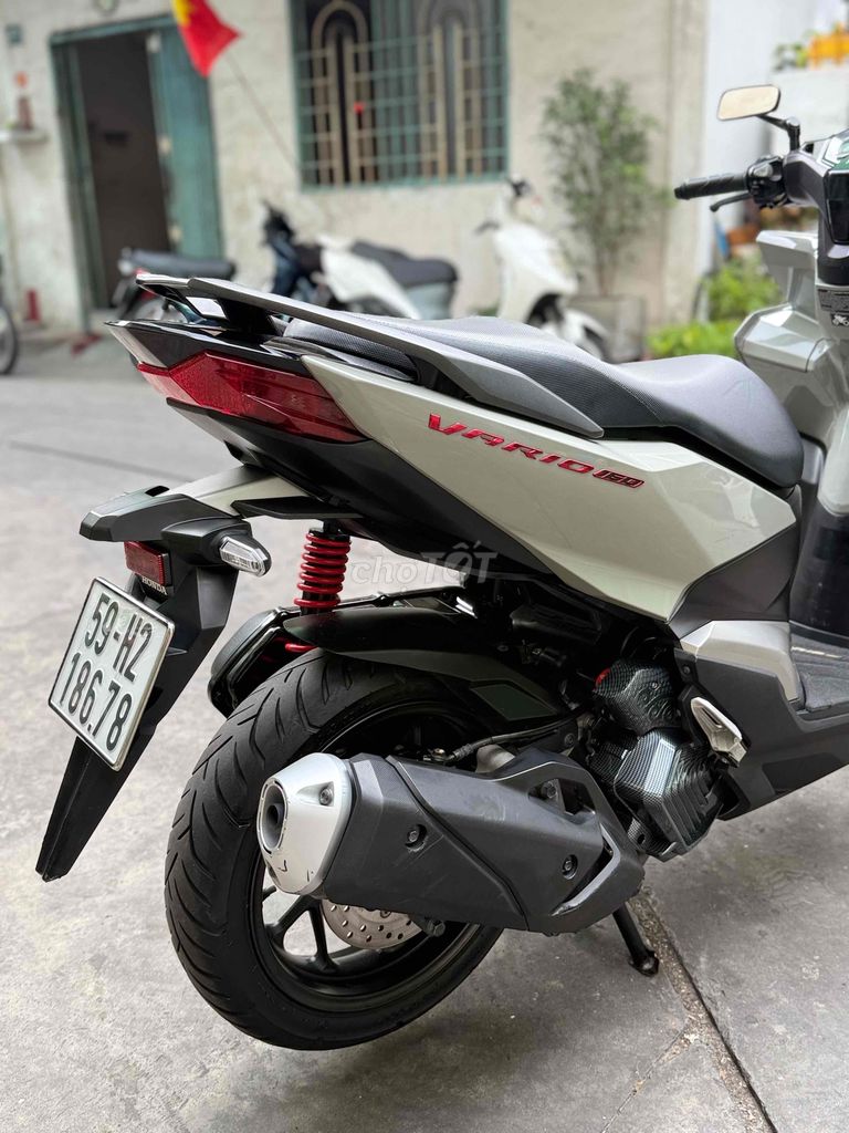 Vario 160ABS Xám Xi Măng Giá TốT. Mua bán Xe máy tại Quận 11 Tp Hồ Chí Minh được đăng bởi TRUNG hình 4