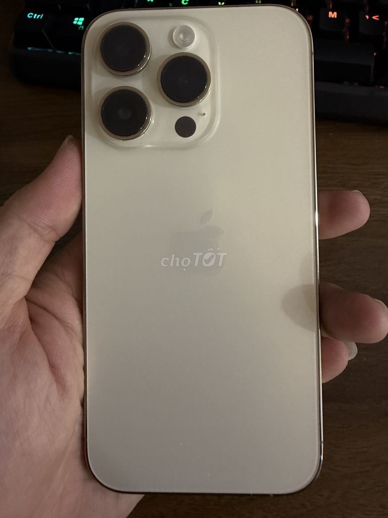 Apple iPhone 14 Pro 128GB Vàng. Mua bán Điện thoại tại Quận Phú Nhuận Tp Hồ Chí Minh được đăng bởi Hưng Trần hình 1