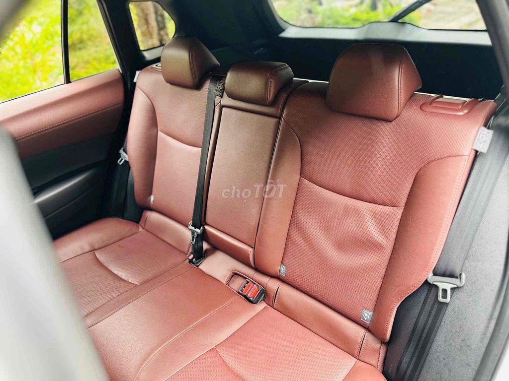 Toyota Corolla Cross 1.8V sản xuất 2023. Mua bán Ô tô tại Quận Hà Đông Hà Nội được đăng bởi A Huan  hình 11