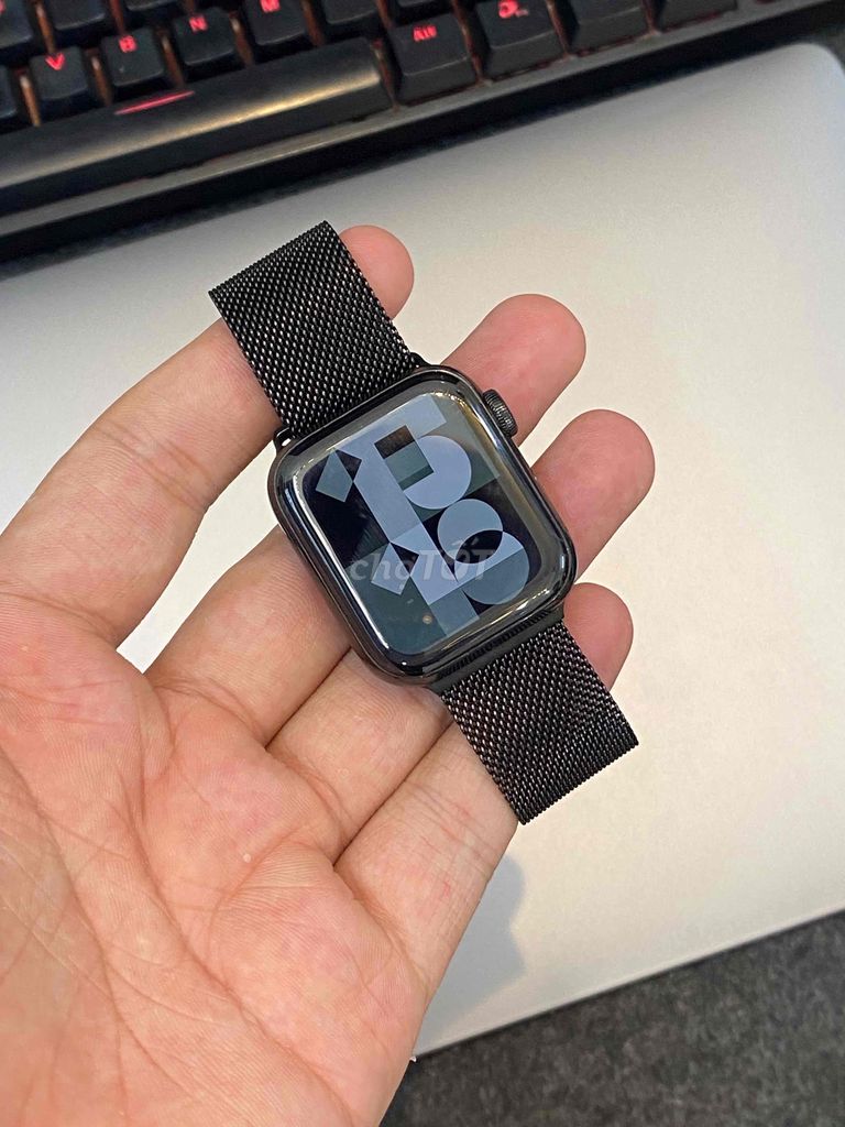 Apple watch Series 5/40mm Thép Đen Lte LL/A