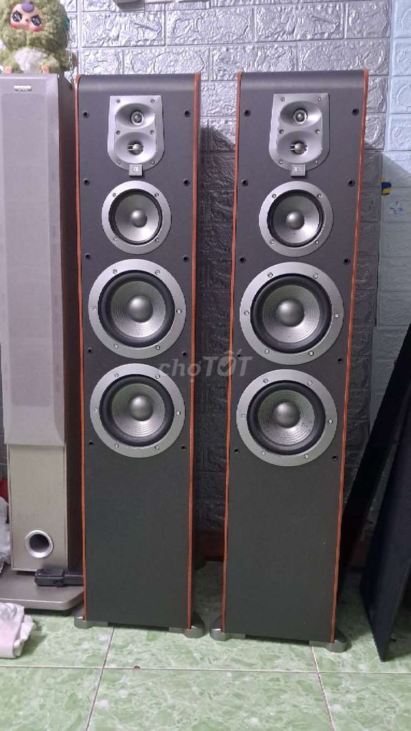 Loa đứng JBL ES80 Nâu, Đen. Mua bán Tivi, Âm thanh tại Quận Tân Bình Tp Hồ Chí Minh được đăng bởi Nguyễn Tuấn Hải hình 1