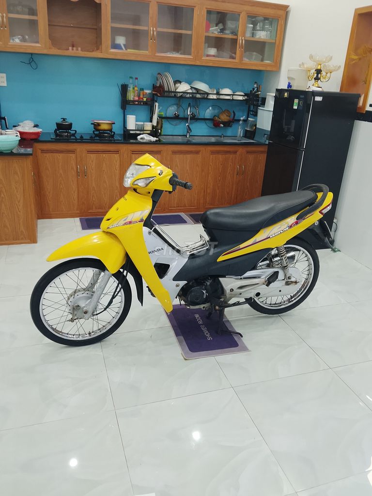 Bán xe Honda 100 đời cuối 2011. Mua bán Xe máy tại Huyện Cẩm Mỹ Đồng Nai được đăng bởi Cuong Nguyen hình 4