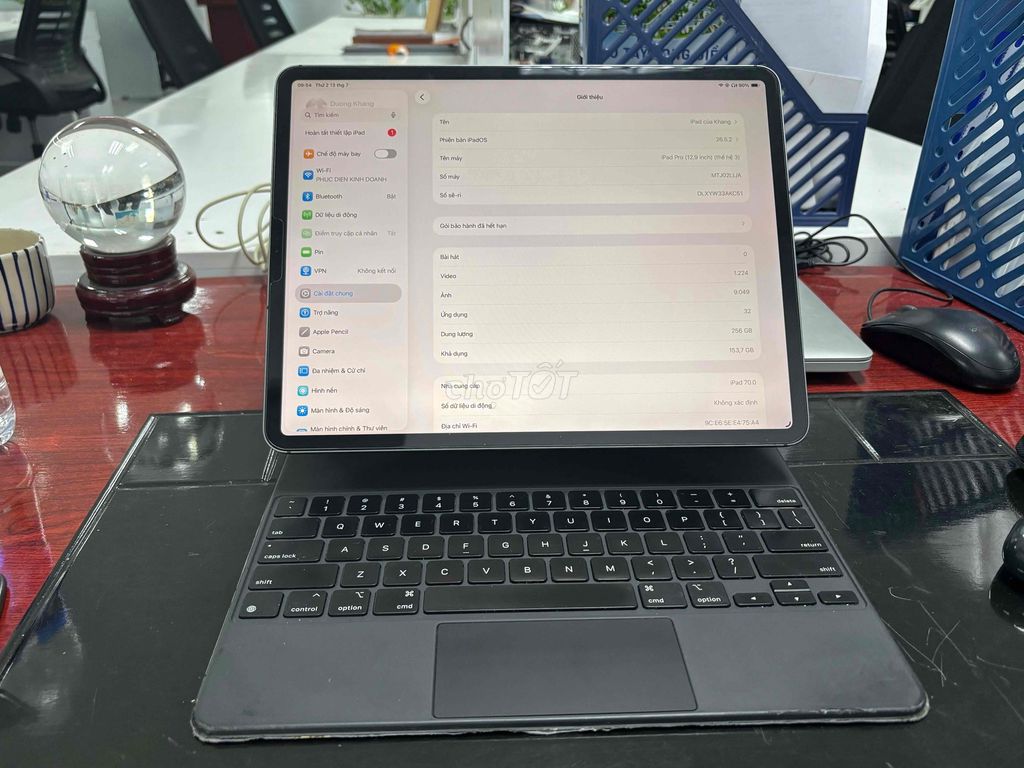 Combo Apple iPad Pro 12.9 inch 2018 4G Xám + Key. Mua bán Máy tính bảng tại Quận Tân Phú Tp Hồ Chí Minh được đăng bởi Dương Khang hình 1