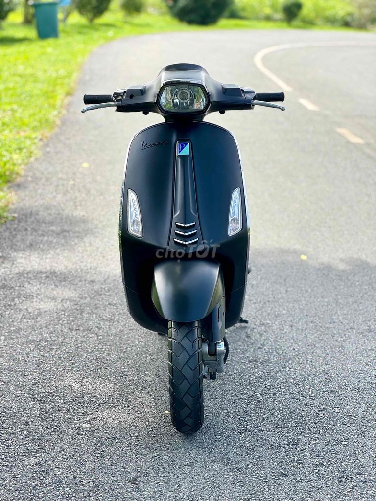 ✅✅VESPA 125cc. Đen Nhám Sposty Fux Baga Tuyệt Đẹp. Mua bán Xe máy tại Quận Gò Vấp Tp Hồ Chí Minh được đăng bởi VESPA ĐỨC NGUYỄN  hình 2