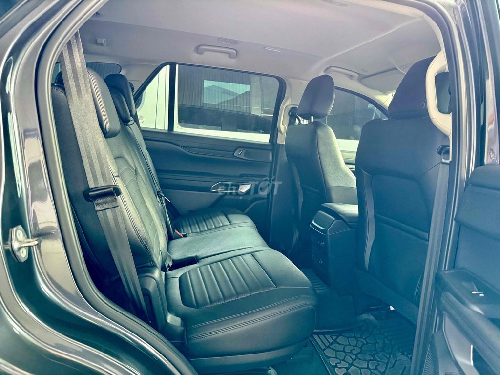 Ford Everest 2023 Sport 2.0L 4x2 AT - 31000 km. Mua bán Ô tô tại Quận 3 Tp Hồ Chí Minh được đăng bởi Lâm Nhật hình 8