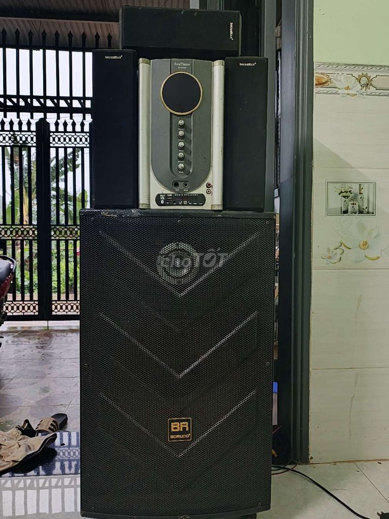 Loa Soundmax Đen, Bạc. Mua bán Tivi, Âm thanh tại Huyện Trảng Bom Đồng Nai được đăng bởi Thế Thôi hình 1