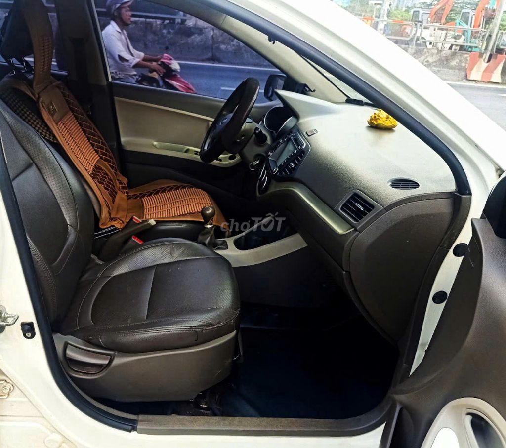 Bán rẻ Kia Morning Model 2016 zin AZ máy mạnh 1.25. Mua bán Ô tô tại Huyện Bình Chánh Tp Hồ Chí Minh được đăng bởi ANDY NGUYEN hình 4