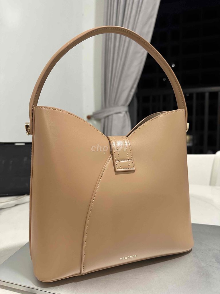 [Chính hãng] Túi xách Vascara màu nâu mới 100%. Mua bán Túi xách tại Quận 7 Tp Hồ Chí Minh được đăng bởi Mai Văn Ánh hình 3