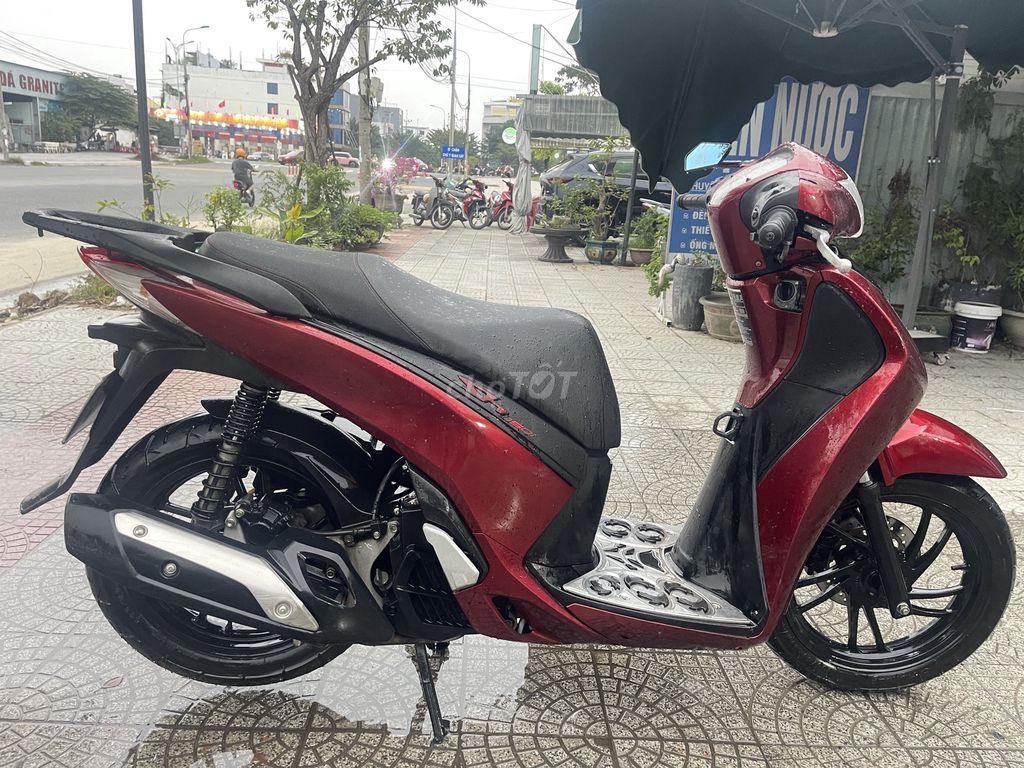 Хонда SH125 2016 красная