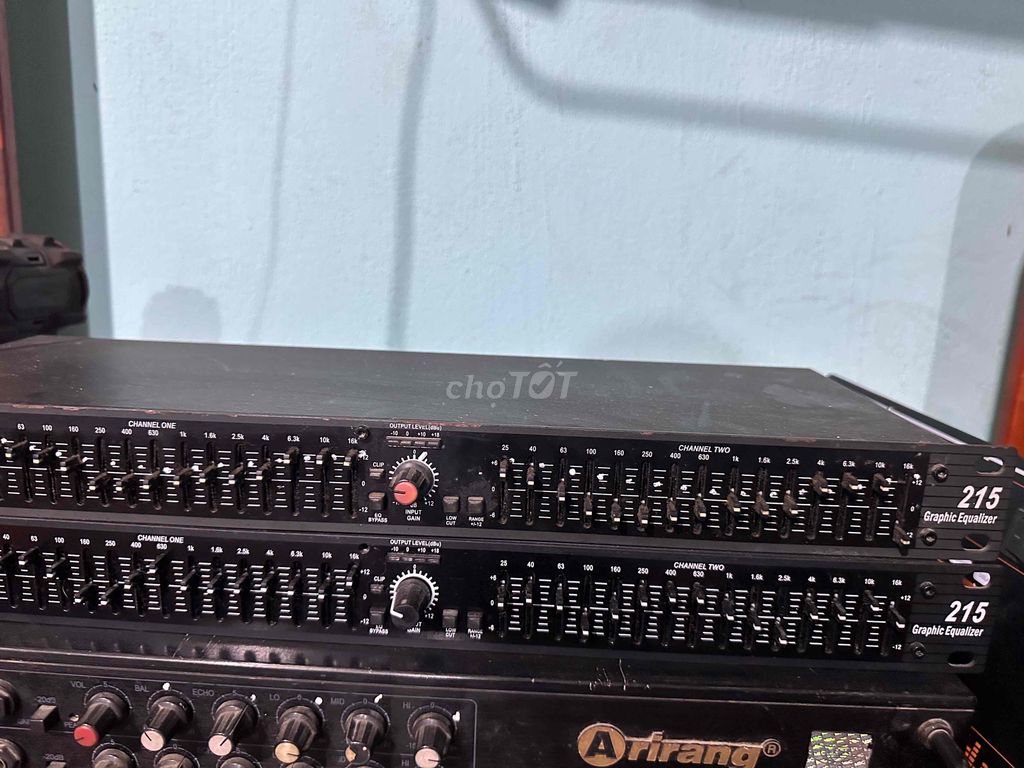 Bộ chỉnh âm DBX 215 Đen thanh lí 2 con 500k. Mua bán Tivi, Âm thanh tại Quận Cẩm Lệ Đà Nẵng được đăng bởi Minh nhật quang hình 1