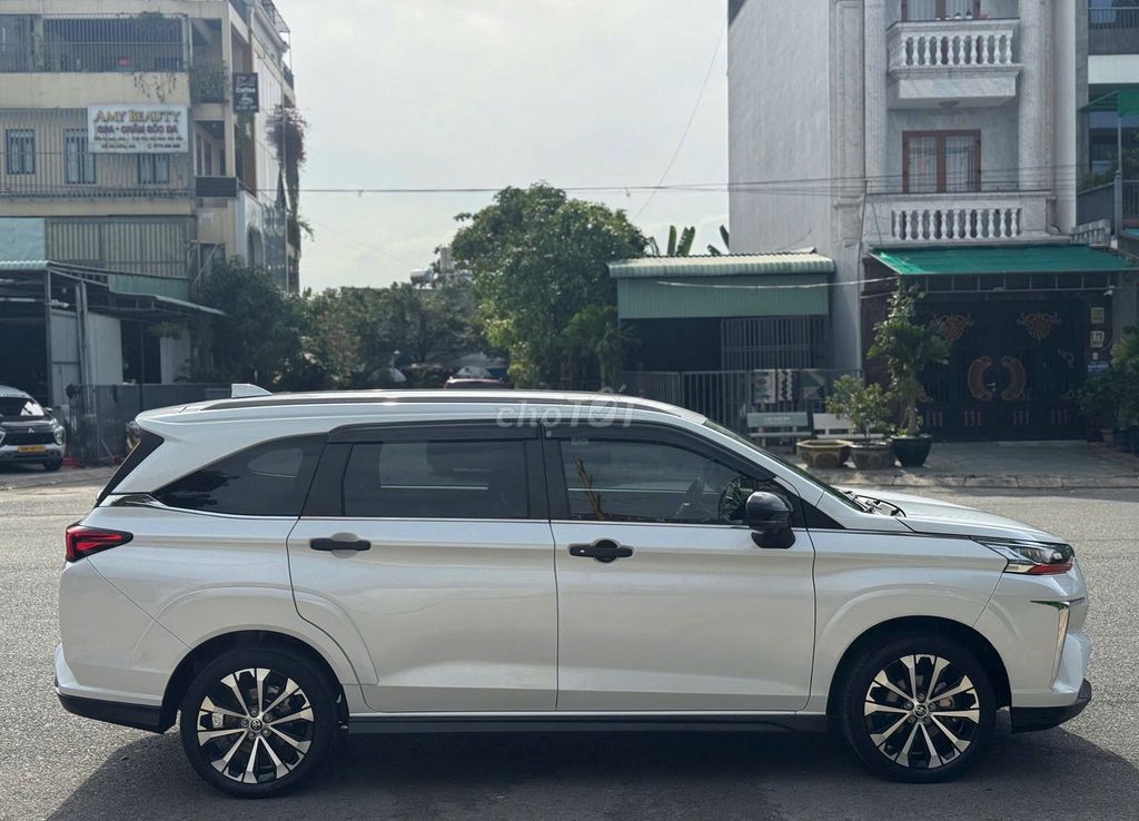 Toyota Veloz Cross Top 2023 Trắng. Mua bán Ô tô tại Thành phố Thủ Dầu Một Bình Dương được đăng bởi Oto An Suong hình 7