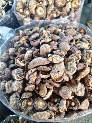 Tôm khô cá khô và các loại hạt. Mua bán Đồ ăn, thực phẩm và các loại khác tại Quận 6 Tp Hồ Chí Minh được đăng bởi Hiêu Pham chi hieu