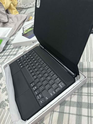 Magic Keyboard V2 Ipad M1 - Full hộp mới 99,9%. Mua bán Phụ kiện (Màn hình, Chuột...) tại Quận Tân Bình Tp Hồ Chí Minh được đăng bởi Trịnh Hà