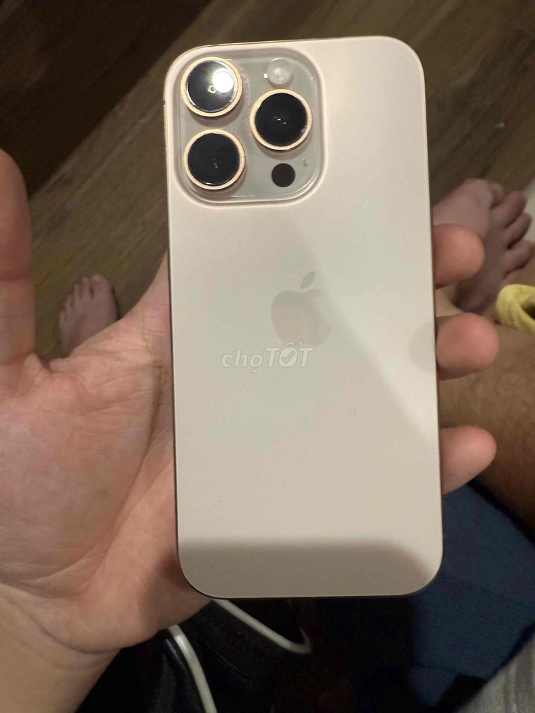 Apple iPhone 16 Pro 128GB Vàng. Mua bán Điện thoại tại Quận Bắc Từ Liêm Hà Nội được đăng bởi ha nguyen hình 1