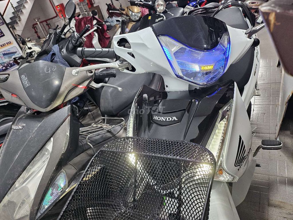 Future led 2025_451km ( giao lưu xe điện bù trừ). Mua bán Xe máy tại Quận Bình Tân Tp Hồ Chí Minh được đăng bởi CAPHEHAT hình 1