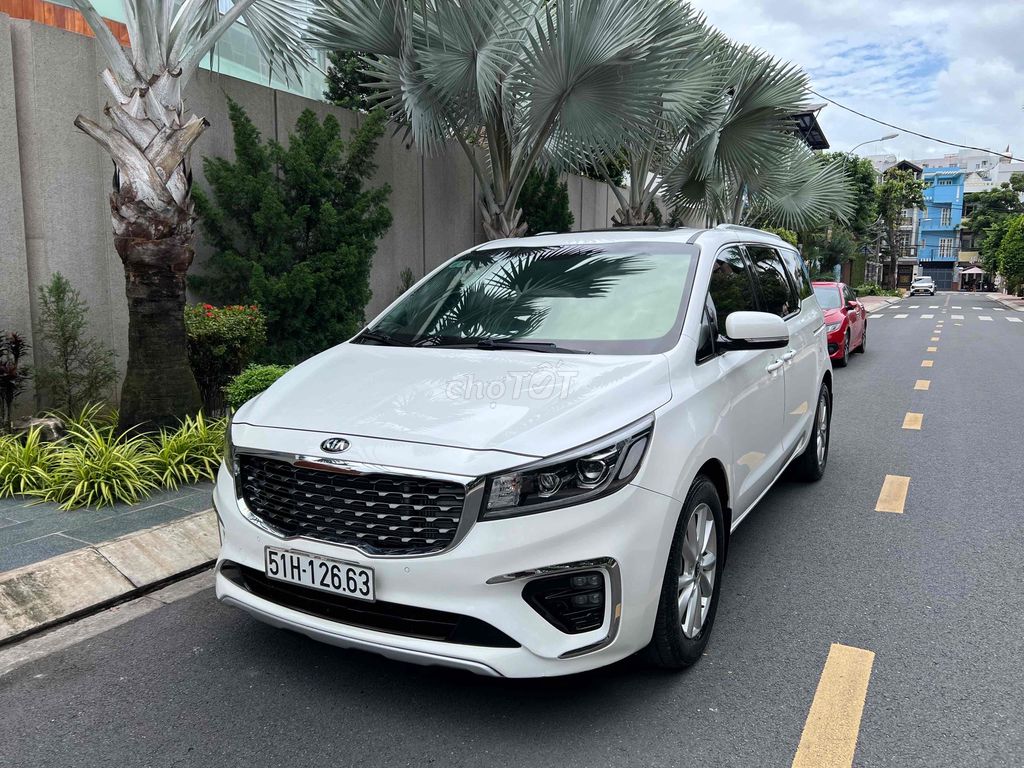 Kia Sedona 2.2D máy dầu 7 chổ full option 2019. Mua bán Ô tô tại Quận 8 Tp Hồ Chí Minh được đăng bởi Đông Mai hình 2