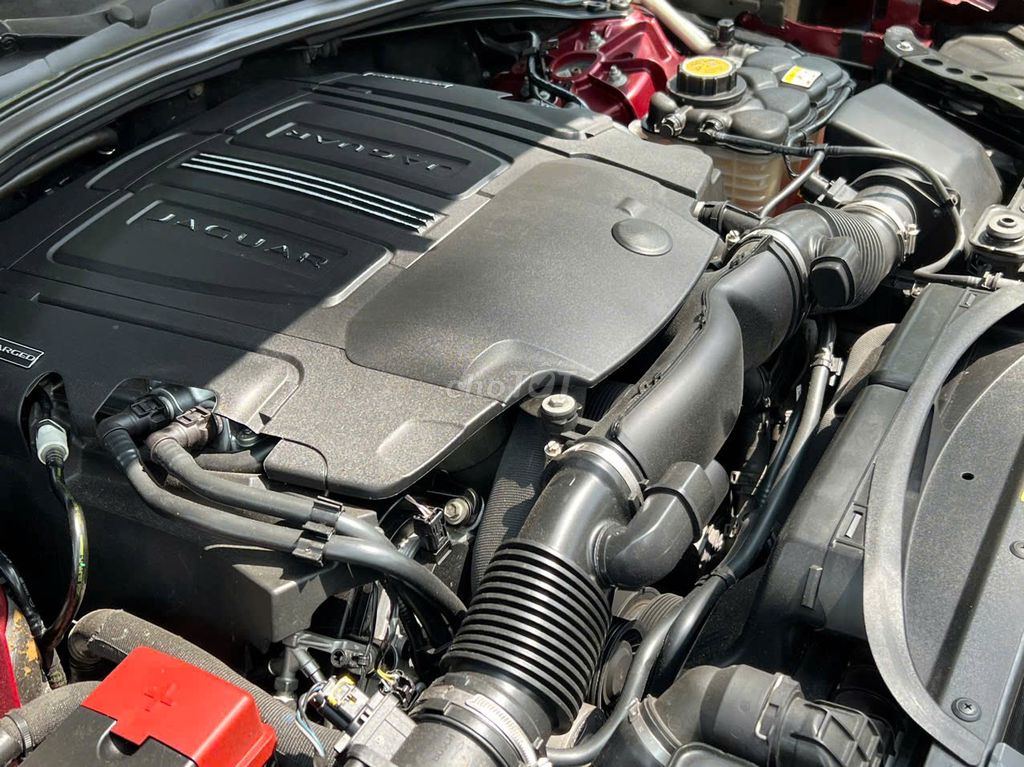 JAGUAR F/PACE. 3.5 TURBO đời 2017  Nhập Anh. Mua bán Ô tô tại Quận 11 Tp Hồ Chí Minh được đăng bởi Nam hình 15