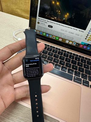 apple watch SE 32G LTE keng
