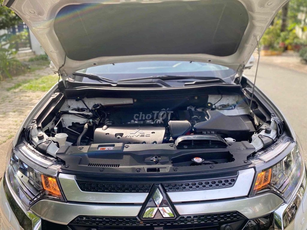 Mitsubishi Outlander 2022 Premium - 26000km. Mua bán Ô tô tại Quận 7 Tp Hồ Chí Minh được đăng bởi Phương Tùng hình 14