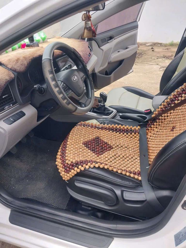 Hyundai Elantra GLS 2016 Trắng. Mua bán Ô tô tại Thị xã Cai Lậy Tiền Giang được đăng bởi Tài Em Xe hình 2