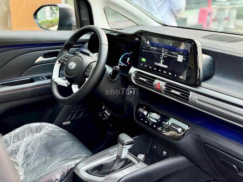 CUỐI NĂM XẢ KHO ƯU ĐÃI GẦN 100% LPTB TĂNG BH 8 NĂM. Mua bán Ô tô tại Huyện Phong Điền Cần Thơ được đăng bởi Ms Vân Hyundai Cần Thơ  hình 9