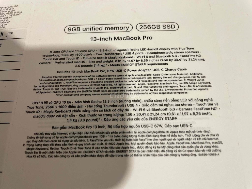 Macbook Pro 13.3 inch 8/256 touchbar