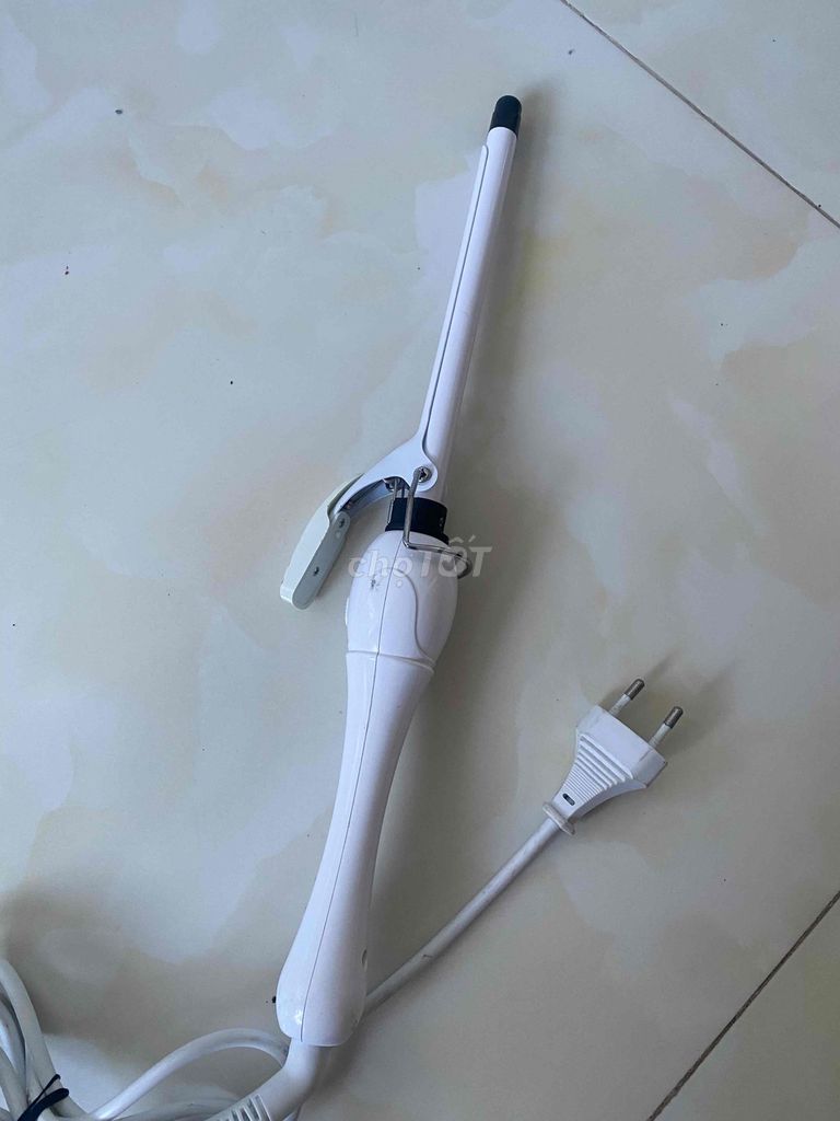 Máy làm xoăn tóc 13mm Trắng Mini du lịch. Mua bán Phụ kiện thời trang khác tại Quận Cẩm Lệ Đà Nẵng được đăng bởi Quỳnh Phạm hình 1