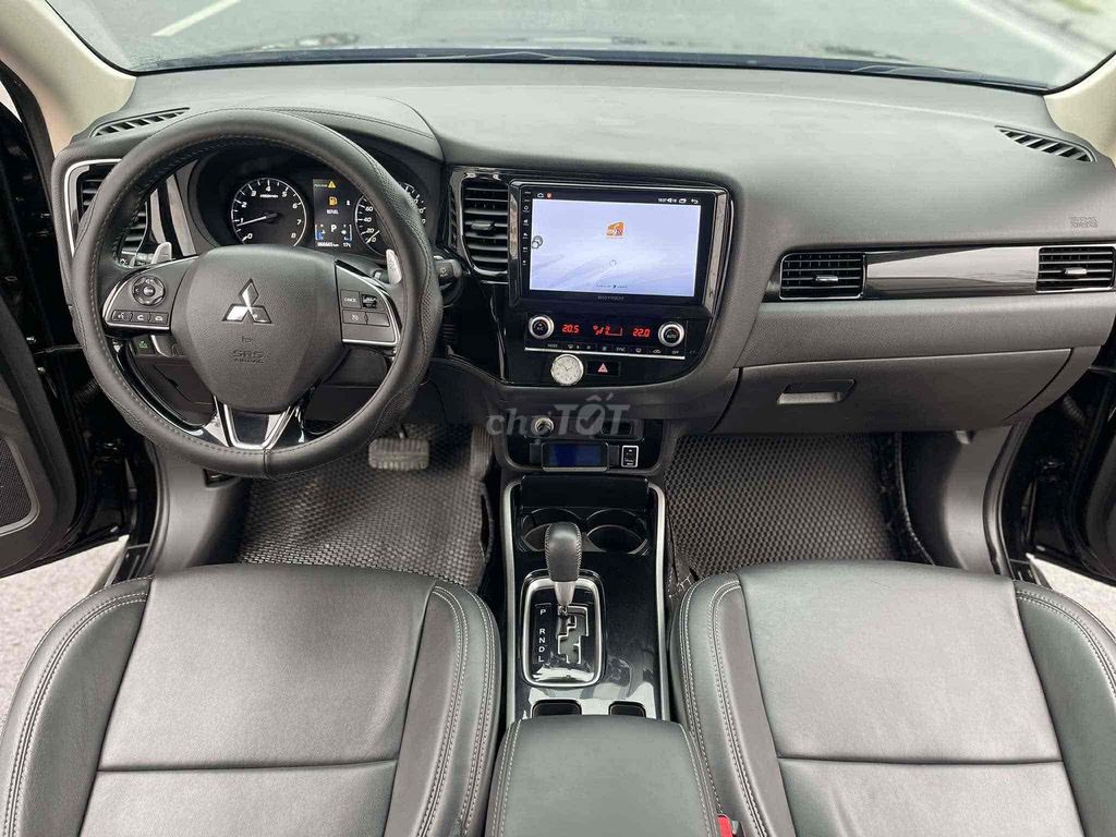 Mitsubishi Outlander 2021 2.0 CVT - 65000 km. Mua bán Ô tô tại Quận Hoàng Mai Hà Nội được đăng bởi Vu Hung autu hình 6