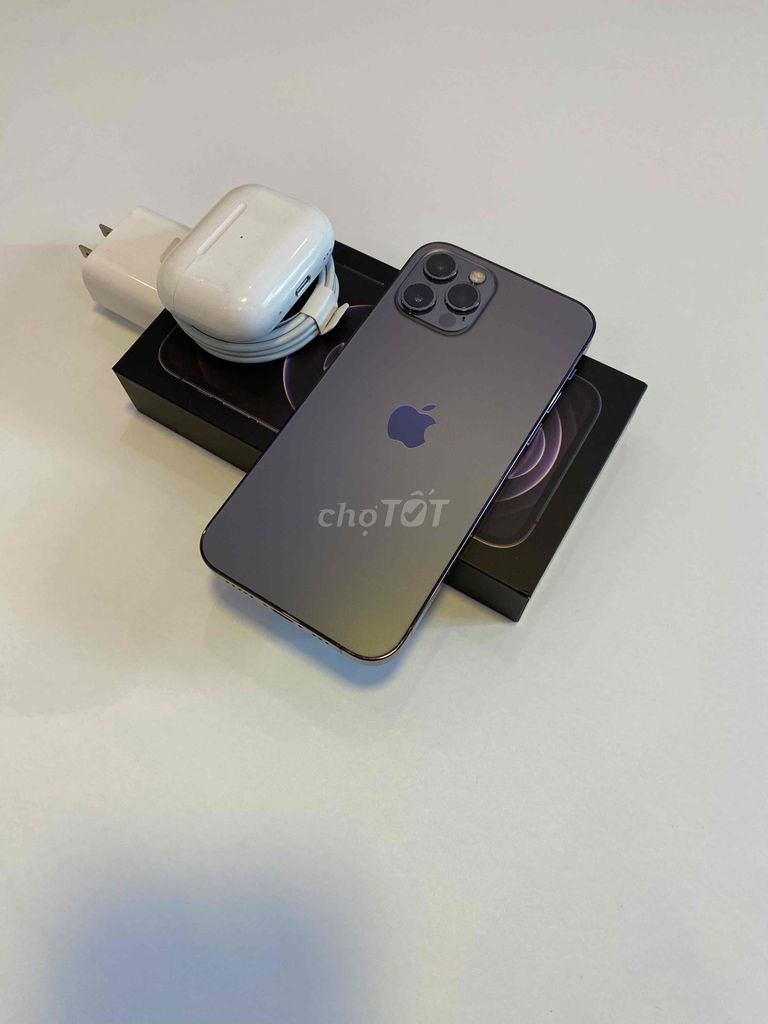 iPhone 12 Pro 512G Quốc Tế Zin Đang Xài Pin 93%. Mua bán Điện thoại tại Quận 1 Tp Hồ Chí Minh được đăng bởi Minh hình 1