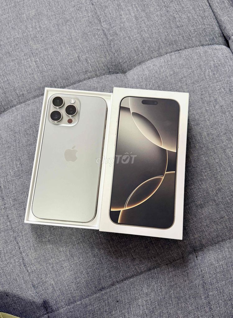 iPhone 16 Pro Max 256GB VN Titan Pin 100% fullbox. Mua bán Điện thoại tại Quận Đống Đa Hà Nội được đăng bởi Lâm Bảo Tuyên hình 1