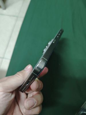 Apple iPhone 15 Pro Max Lock cnc (màn chảy mực). Mua bán Điện thoại tại Quận Bắc Từ Liêm Hà Nội được đăng bởi Hoàng 135