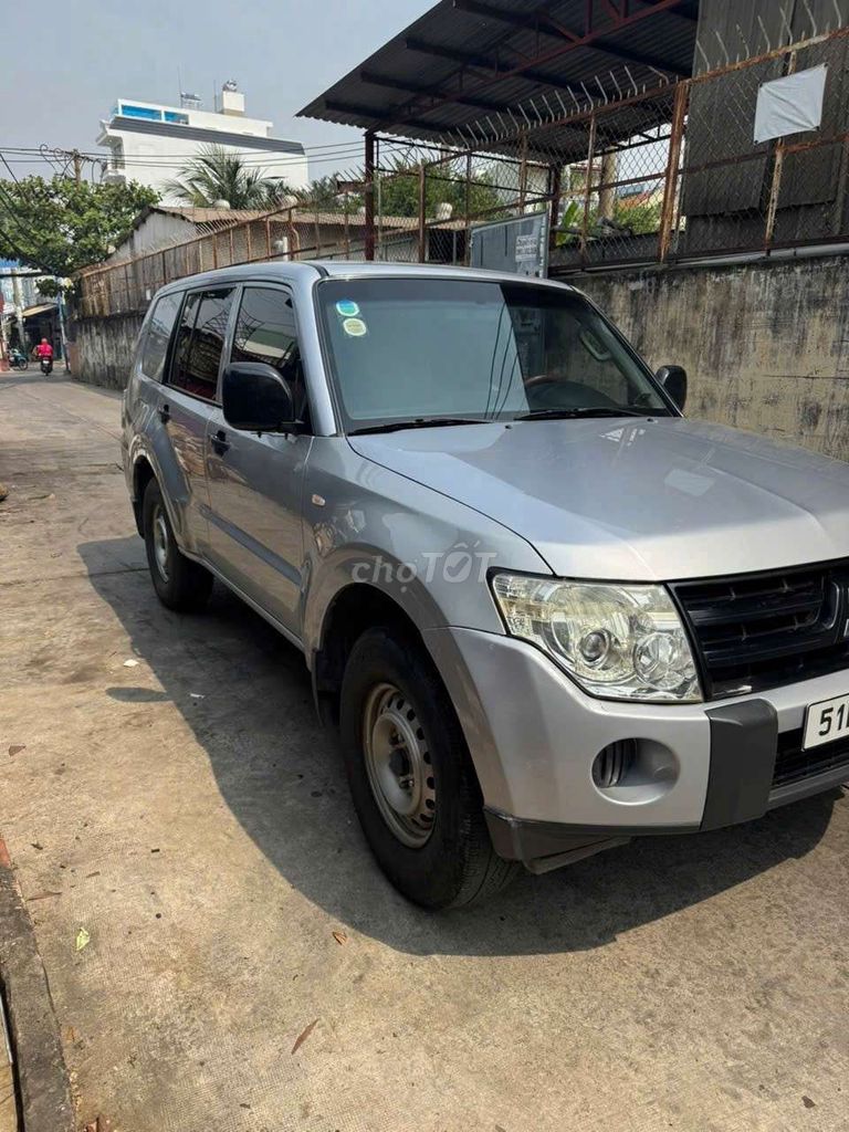 Mitsubishi bajero 2009 tải 300kg 5 người xe zin. Mua bán Ô tô tại Quận Bình Tân Tp Hồ Chí Minh được đăng bởi thành tâm  hình 5