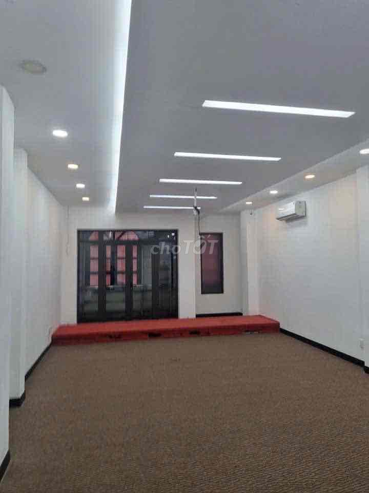 Nhà 4 tầng mặt tiền đường: nguyễn hữu thọ - hòa cường bắc