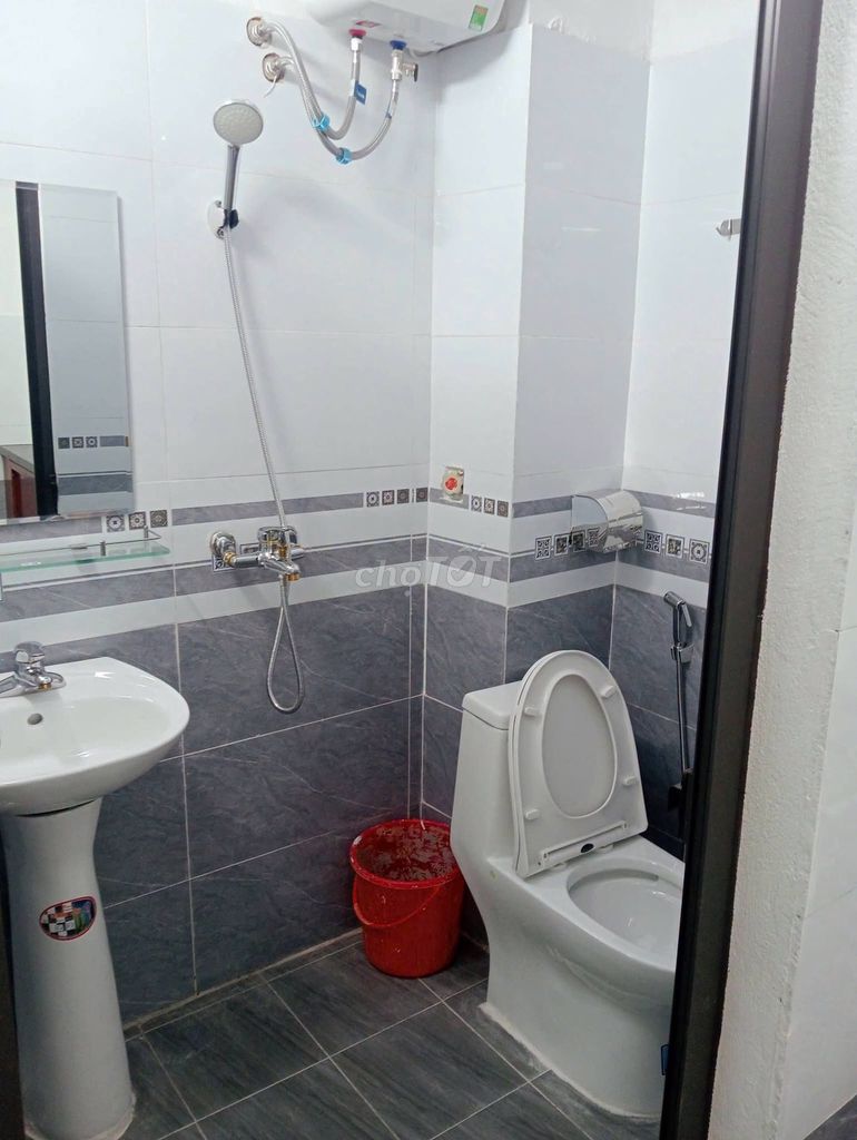 Дом Динь Конг в аренду, 45 м2, лофт